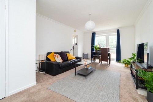 Arrange a viewing for Hove Gardens, Sutton