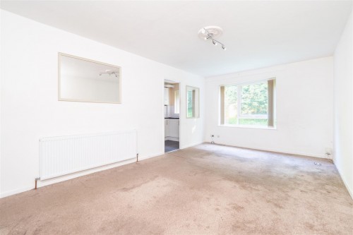 Arrange a viewing for Montana Close, South Croydon