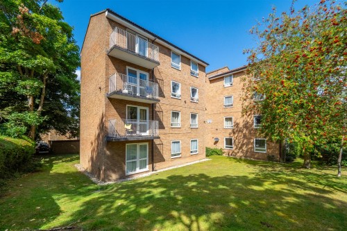 Arrange a viewing for Ventnor Road, Sutton