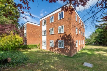 image of 2, Woodfield Court, Benhill Wood Road