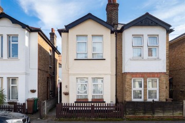 image of 25, Vicarage Road