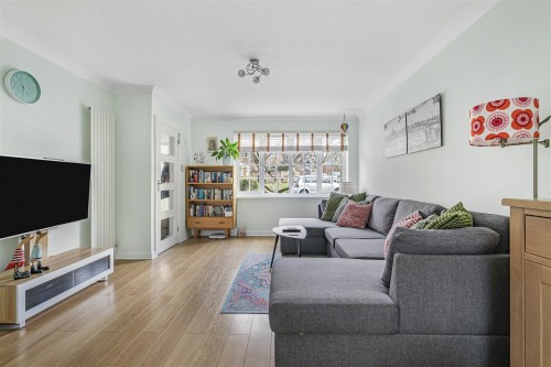 Arrange a viewing for Frampton Close, Sutton