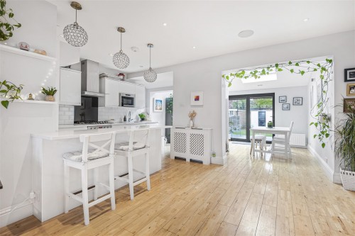 Arrange a viewing for Manor Way, Banstead
