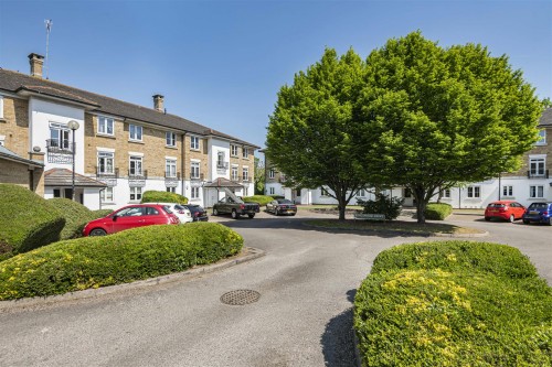 Arrange a viewing for Kingswood Drive, Sutton