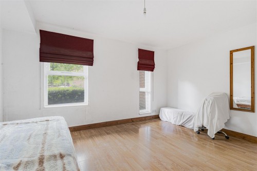 Arrange a viewing for Turnpike Lane, Sutton