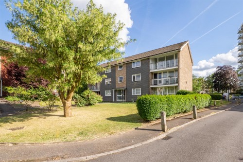 Arrange a viewing for Basinghall Gardens, Sutton
