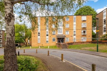 image of 96, Ambleside Gardens