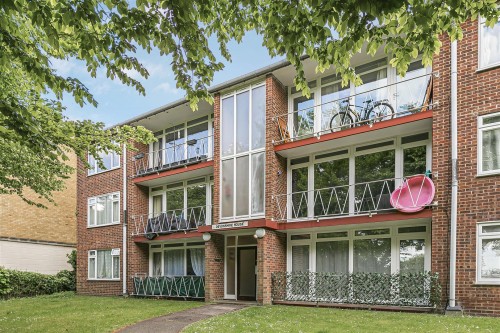 Arrange a viewing for Devonshire Avenue, Sutton