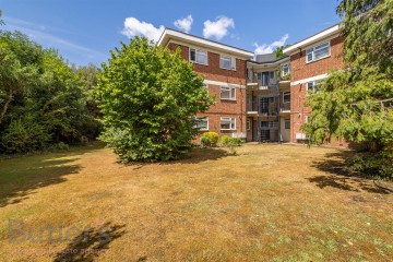 image of 20 Benwood Court, Benhill Wood Road
