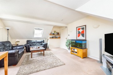image of 10 Christopher Court, 13, Western Road