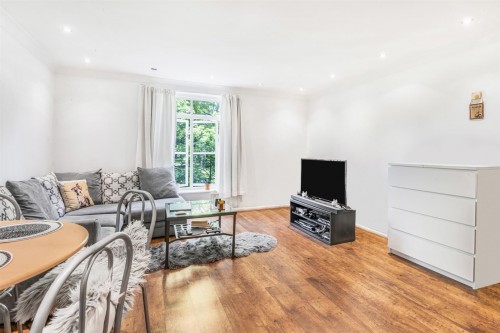 Arrange a viewing for Kingswood Drive, Sutton