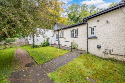 Arrange a viewing for Roughets Lane, Bletchingley, Redhill