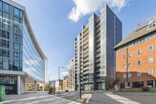 Arrange a viewing for Sutton Court Road, Sutton