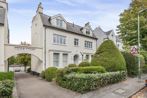Arrange a viewing for Cedar Road, Sutton