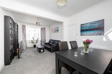 image of 49, Vale Road