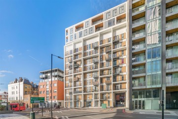 image of 32, 9, Sutton Court Road