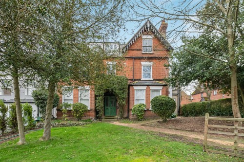 Arrange a viewing for Langley Park Road, Sutton