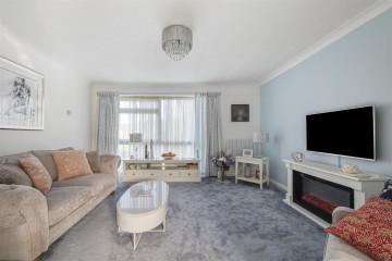 image of 35 Laurel Manor, Devonshire Road