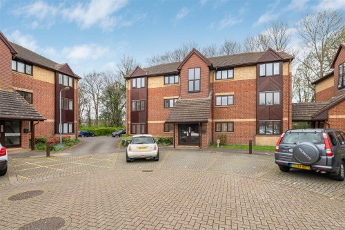 Arrange a viewing for Rossignol Gardens, Carshalton