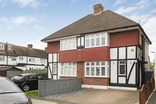 Arrange a viewing for Kingsbridge Road, Morden