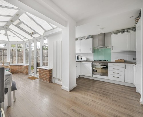 Arrange a viewing for Kingsbridge Road, Morden