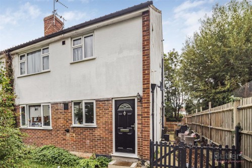 Arrange a viewing for Sunnyhurst Close, Sutton