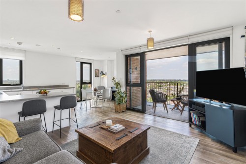 Arrange a viewing for High Street, Sutton