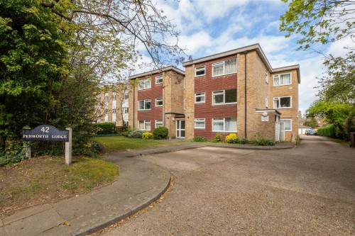 Arrange a viewing for Worcester Road, Sutton