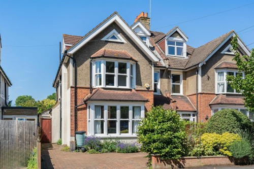 Arrange a viewing for Park Hill Road, Wallington