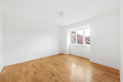 Arrange a viewing for Rossignol Gardens, Carshalton