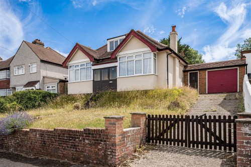 Arrange a viewing for Woodlands Grove, Coulsdon