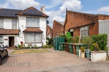 image of 99c, Gander Green Lane